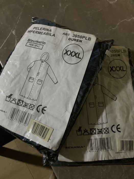 Pelerina de ploaie noua