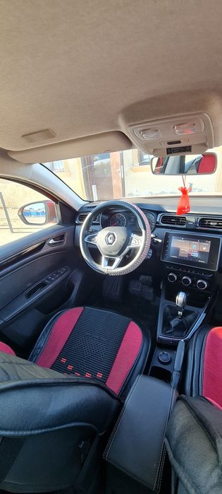 Срочно продам авто Рено Аркана