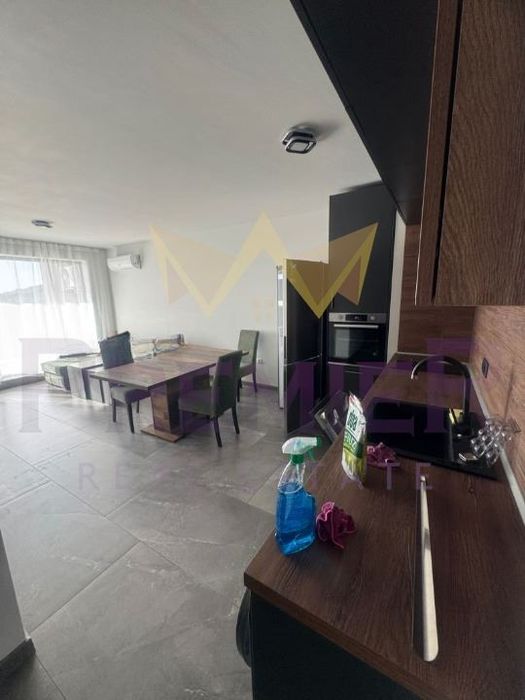 Дава се под наем Тристаен апартамент в Варна, Виница - 80 кв.м за 612 € - Снимка #2
