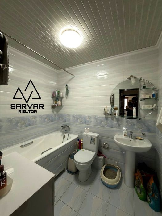 Продам  квартиру на Максима Горького бий