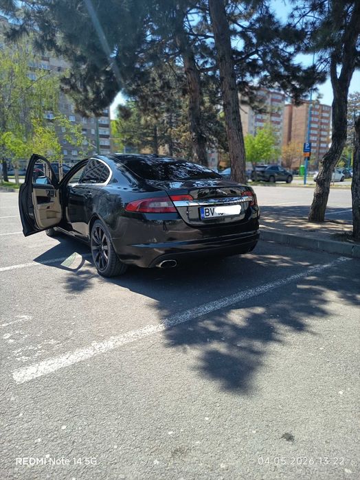 jaguar xf