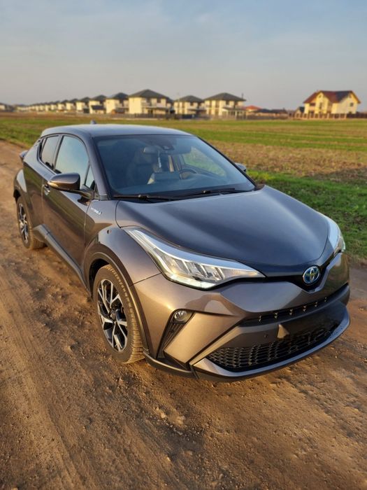 Toyota C-HR 1.8 hybrid Proprietar In Garantie Toyota.