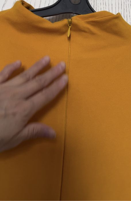 Продам женские платье