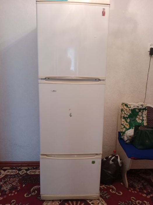 Продам холодильник