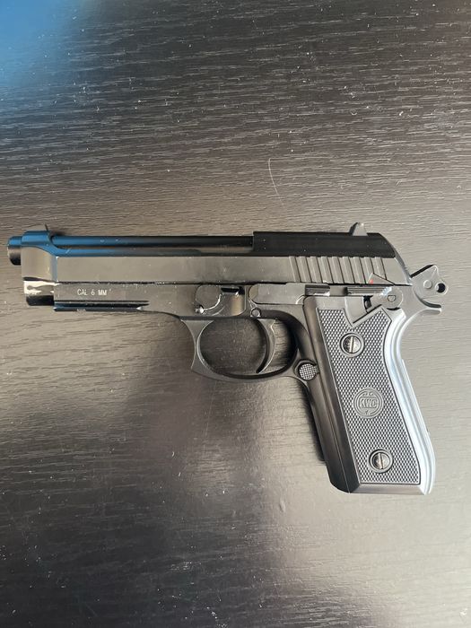 Replica Pistol Taurus PT92