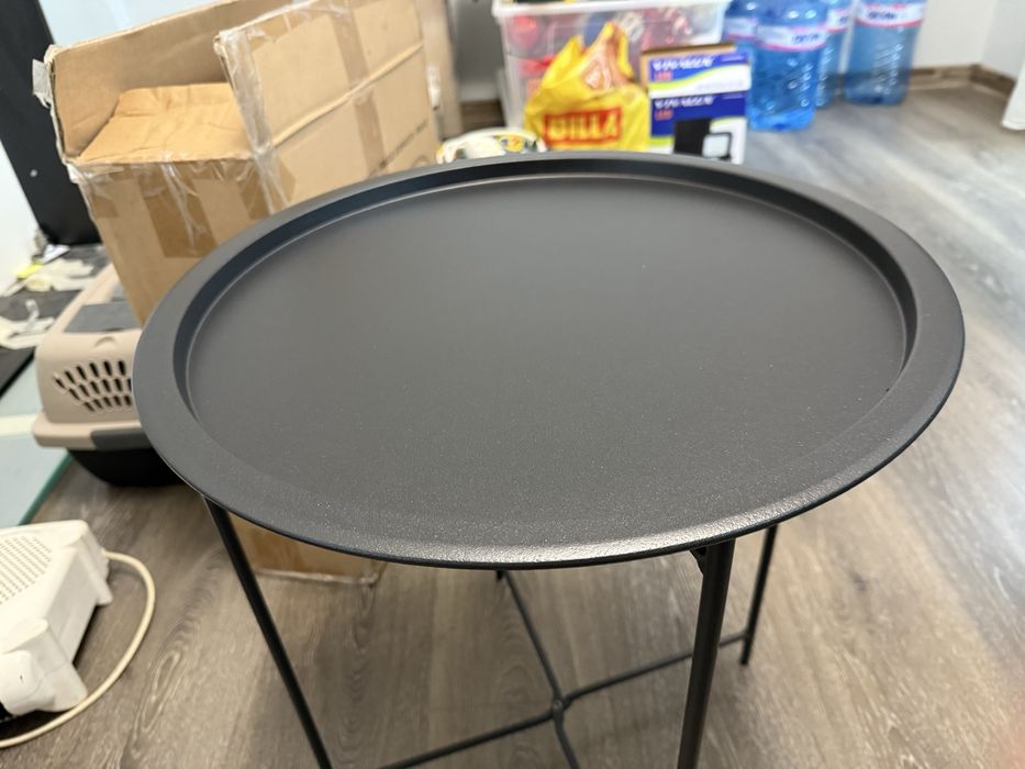 Продавам градинска масичка