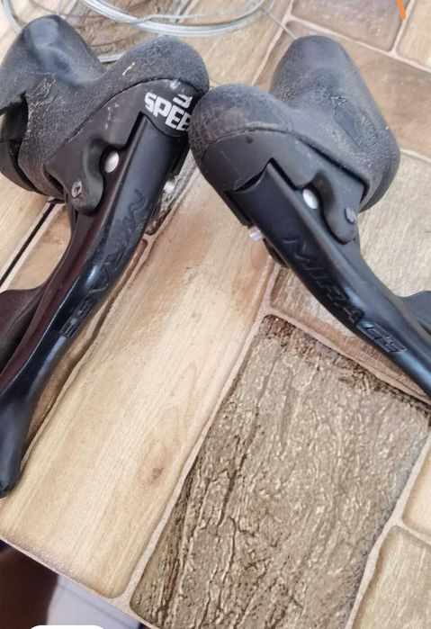Vând Manete Campagnolo Mirage