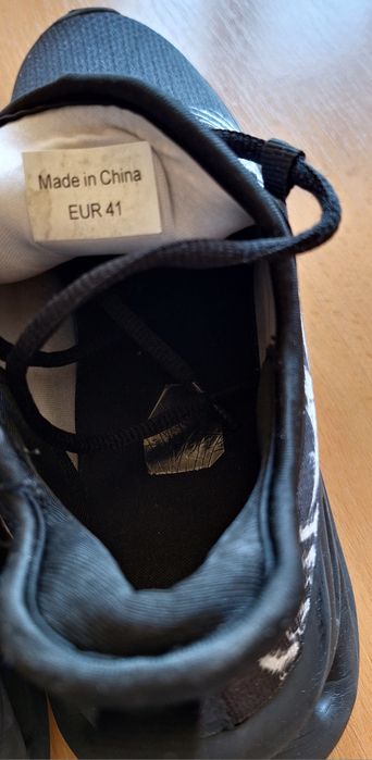 Маратонки, 41 номер