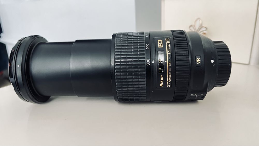 Объектив Nikon 18-300 Петропавловск