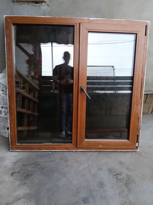 Vând geamuri termopan și ușă cu tot cu tot cu plasă