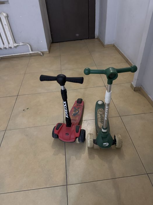 Продам самокаты детские