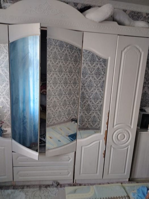 Шкаф сатылады 15000 тг