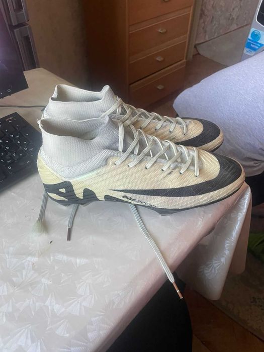 Футбольная обувь