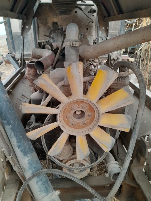 Matór sotiladi 6 silindirli belarus 1221 ni matóri  narxini kelishamiz