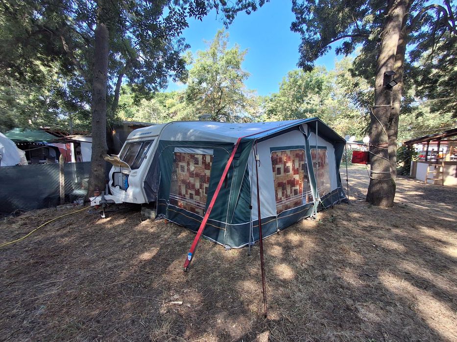 Kаравана баели 200