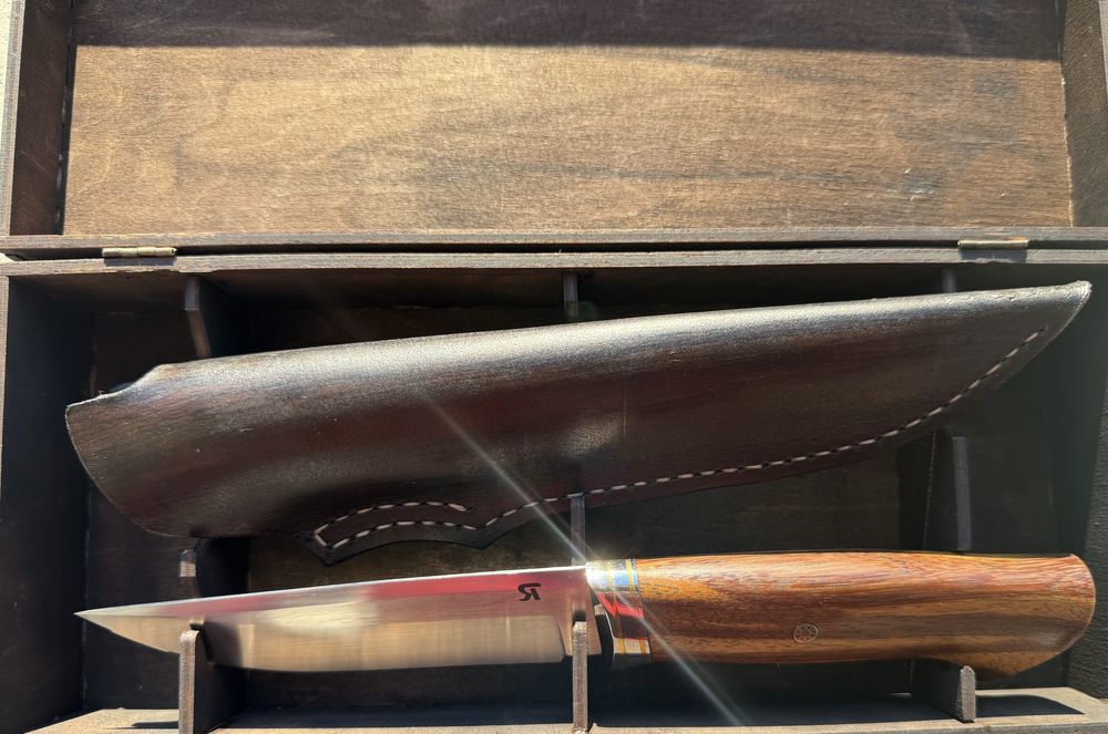 Ръчно изработен ловен нож