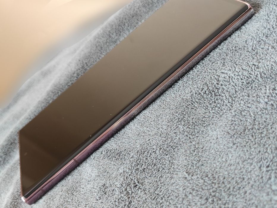 Samsung Galaxy S22 Ultra 12/256gb