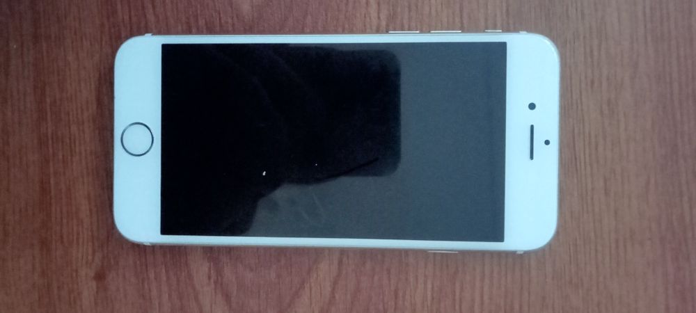 Айпад , Айфон 6     .