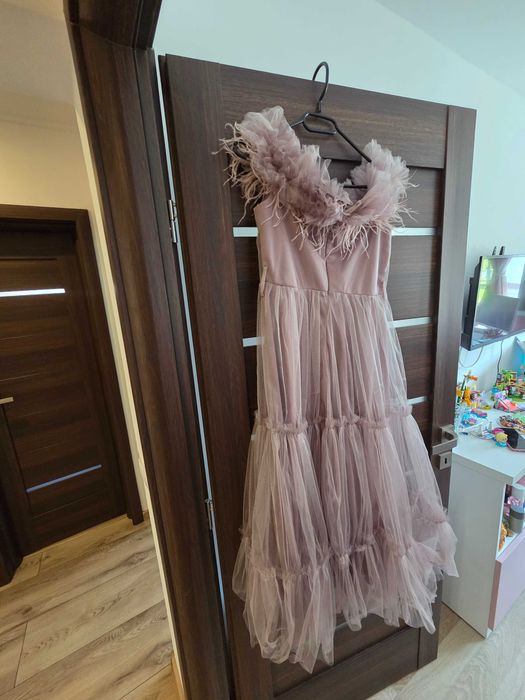 Rochie medie mov tull
