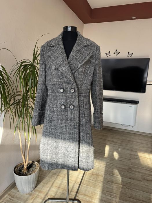 Висококачестено вълнено палто