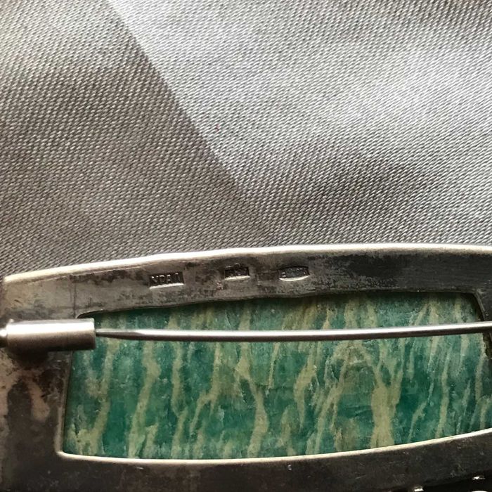 Серебряные брошки старинные