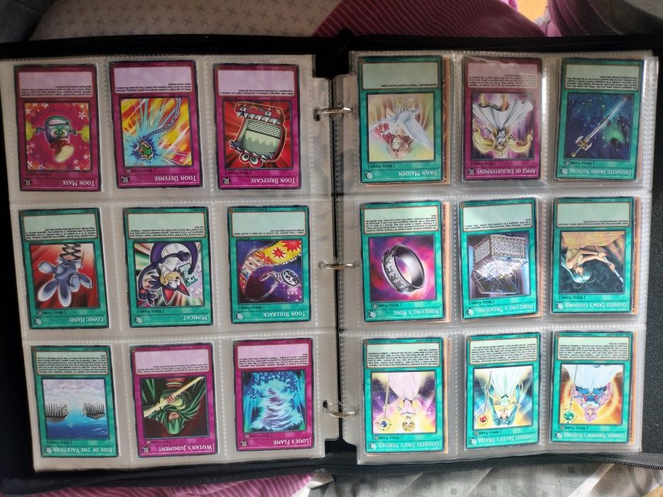 Карти Yu Gi Oh , вижте описанието