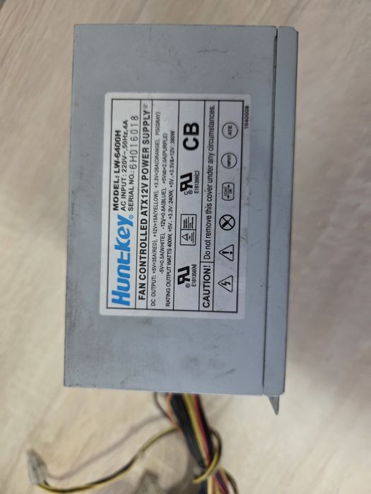 Видеокарта GT 730 4GB DDR5 с артефактами


---

Заголовок:
Видеокарт