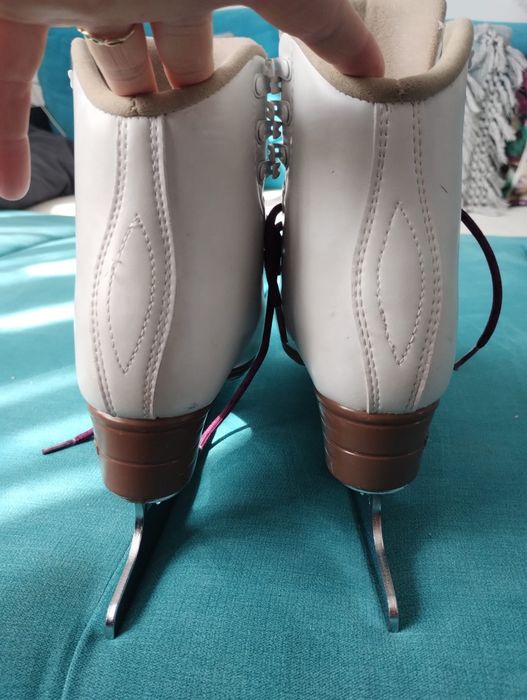 Patine artistice pentru copii