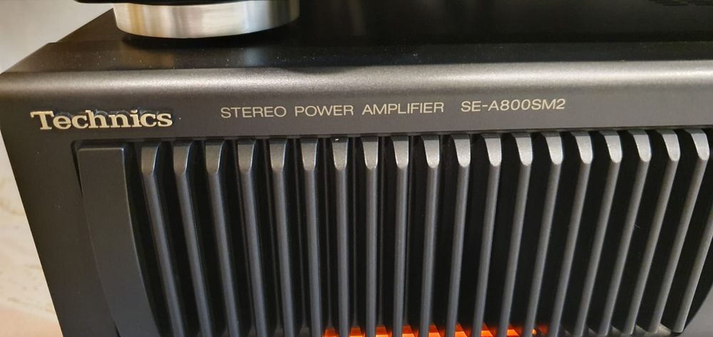 Двухблочный Усилитель Technics A800S Mark2