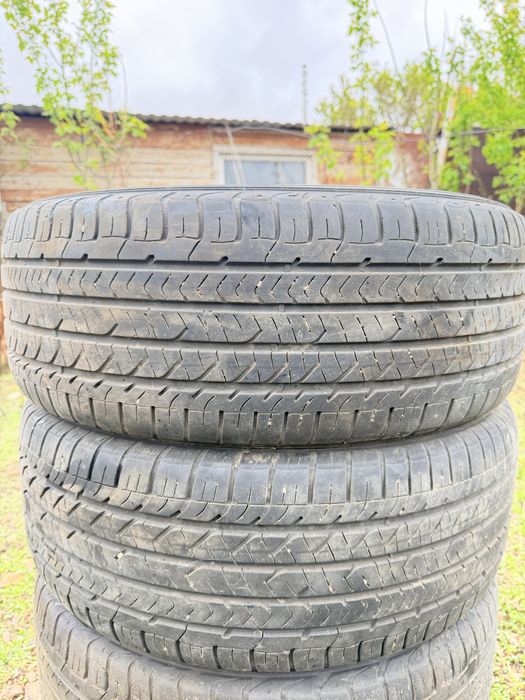 Продам летние резины R17