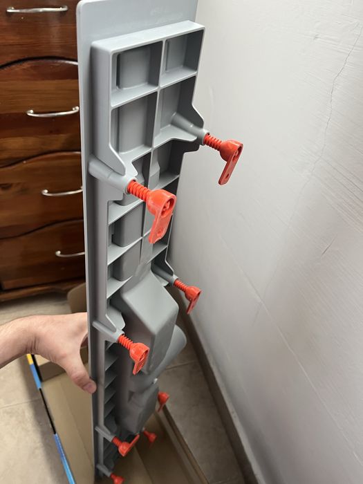Чисто нов линеен сифон MCH Tile
