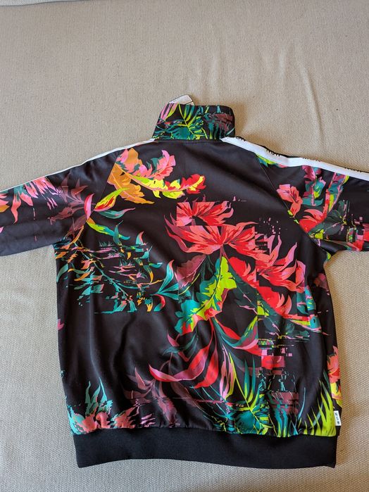 Нов суитчър (с етикет) – Nike, M размер (Nike Men's Sportswear Nsp Trk Aop Jacket)