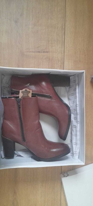 Ghete piele noi cu eticheta, marimea 37