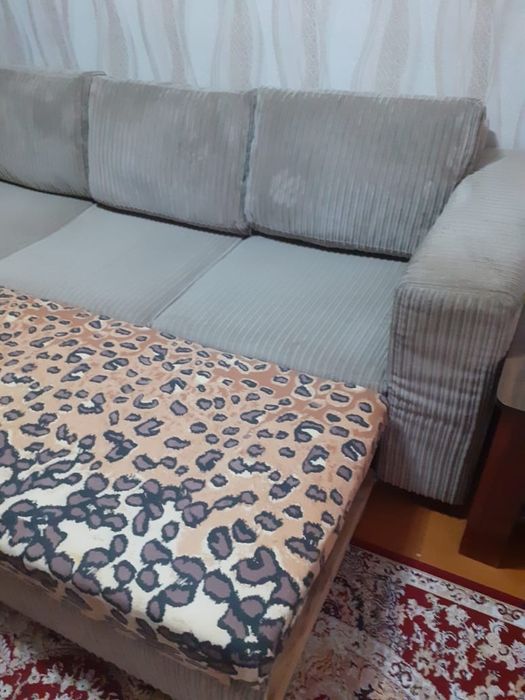 Продаётся не дорого диван б/у