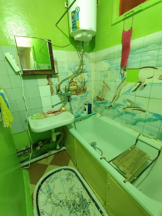 Продается 3-комн (6-15, 4 эт)