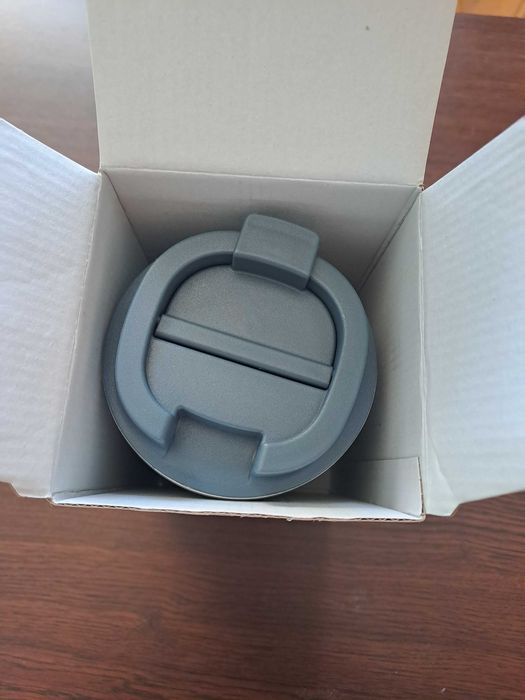 Термочаша чисто нова