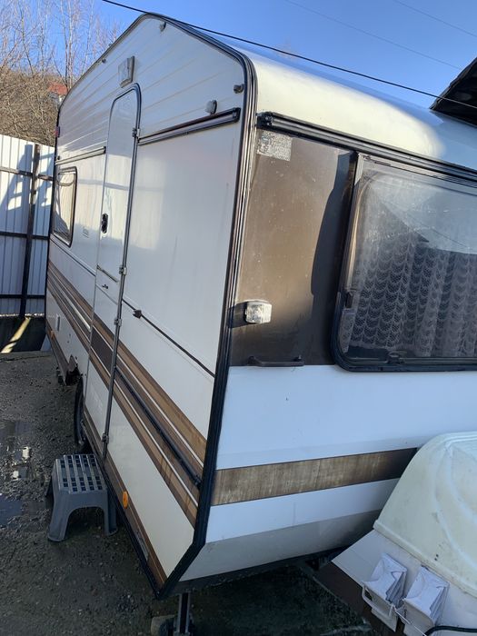 Rulota knaus cu acte ok Poiana Campina • OLX.ro