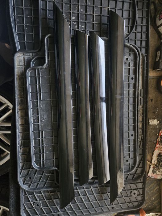 Лайстни пиано лак BMW E46