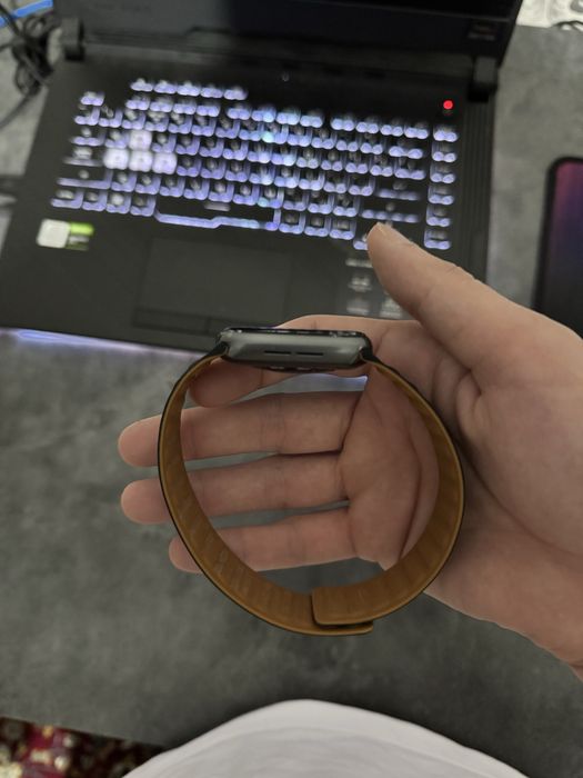 Apple watch se 1 поколения 44 мм