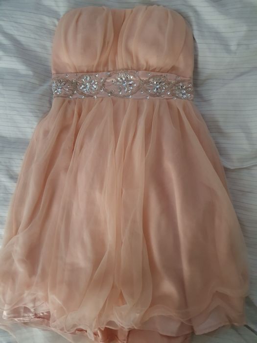 Рокля, обичана веднъж за повод!