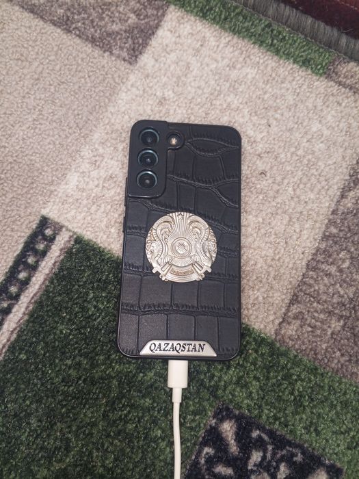 Продам Самсунг с 22 хорошим состояние