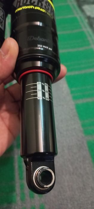 Срочно ! Аморт Rock Shox monarch plus rc3