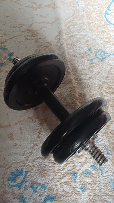 Продам гантел 11кг