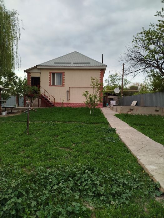 Продам светлый просторный дом.