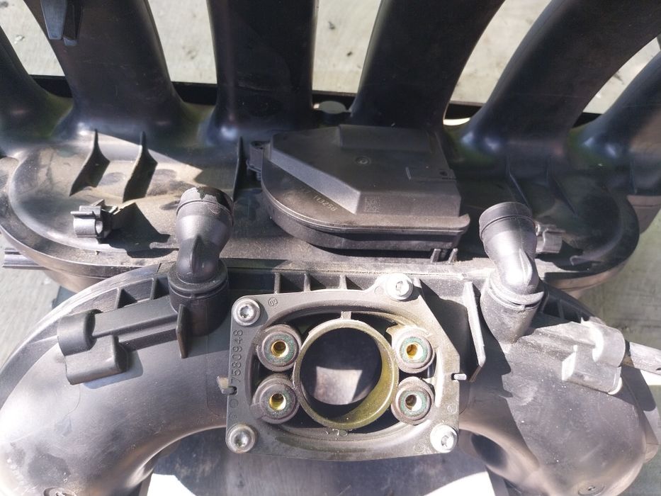 Всмукателен колектор с Диса Клапи БМВ/BMW N53B30 3.0i 272k.c