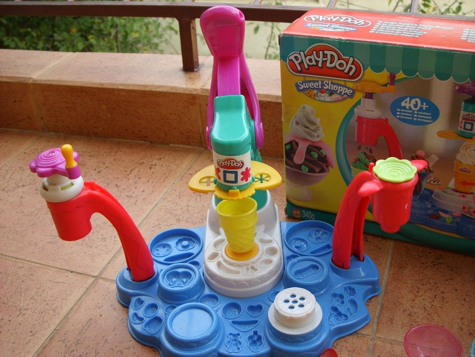 Игра Сладоледена къща- play doh