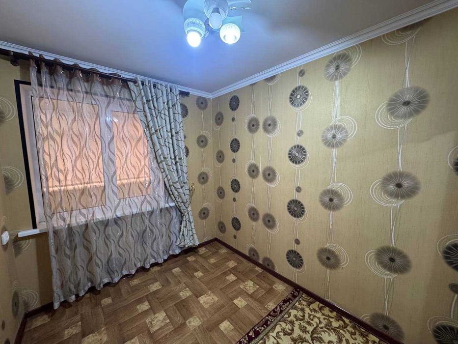 ПРОДАЁТСЯ 2х комнатная квартира в кирпичном доме в центре города