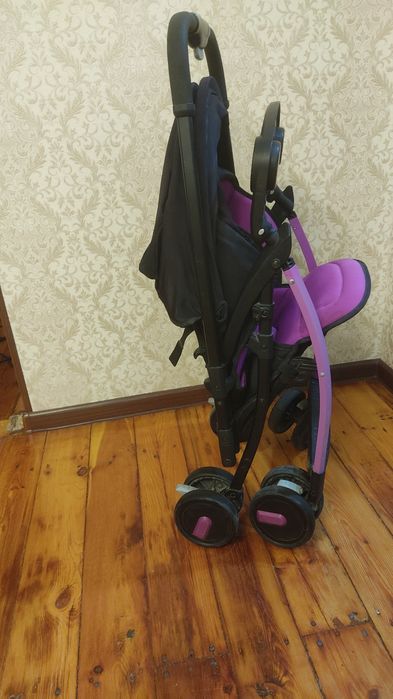 Коляска лёгкая , складная