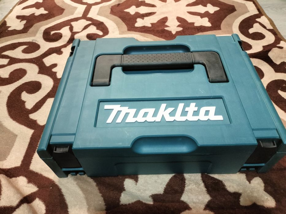 Новая болгарка и шуруповерта