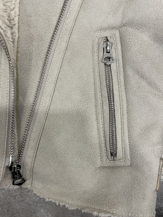 Бежово зимно яке XS Bershka